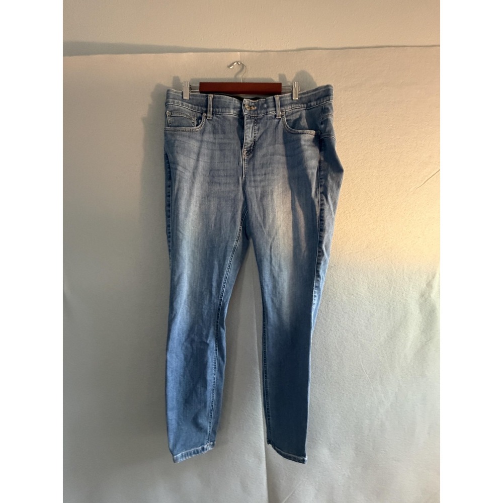 Torrid Jeans Womens 18R Blue Light‎ Wash High Rise Bombshell Skinny Stretch